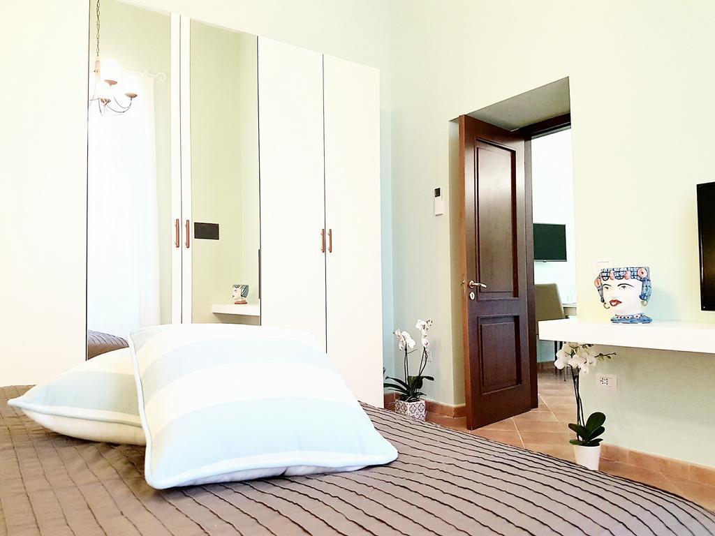 Сasa de vacaciones Estate4home - Henry House
